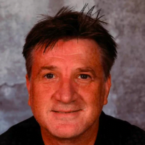 Erik Molnar