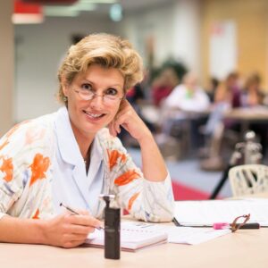Yvonne Koks (Secretaris)